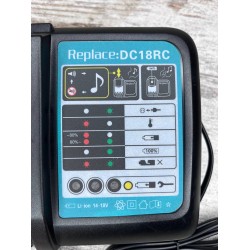 Бистрозарядне устройство Makita DC18RC для Li-ion акумуляторів 14.4-18В Макита