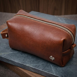 Мужская косметичка из натуральной кожи GRANDE PELLE 11414 Коричневый